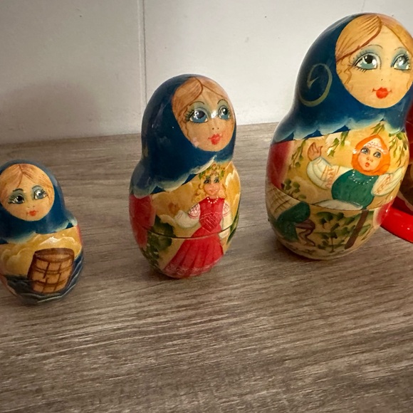 Vintage Matryoshka Russian Nesting Dolls 4 Piece Floral Design wooden doll boxes - Picture 9 of 10